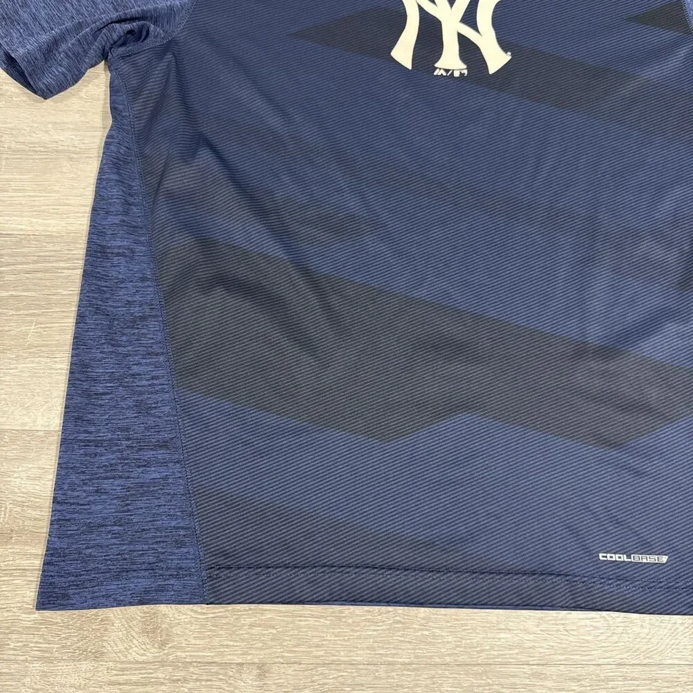 New York Yankees Shirt Majestic Cool Base Men's Blue Large Performance Tee